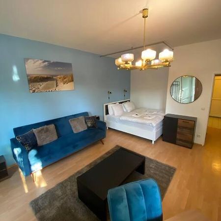 Apartment With Balcony Berlim Exterior foto